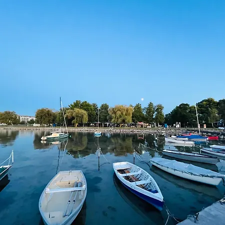 شقة Sunshine At The Balaton - 100m From The Beach, Walking Distance From Centrum, Shops And Restaurants